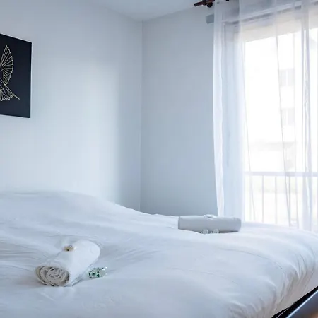 Le Grand Elsau - Wifi - Parking Gratuit - 15 Min Centre Apartment