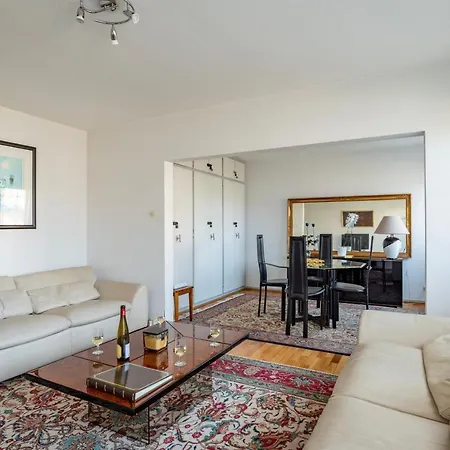 Apartment Le Grand Elsau - Wifi - Parking Gratuit - 15 Min Centre Strasbourg